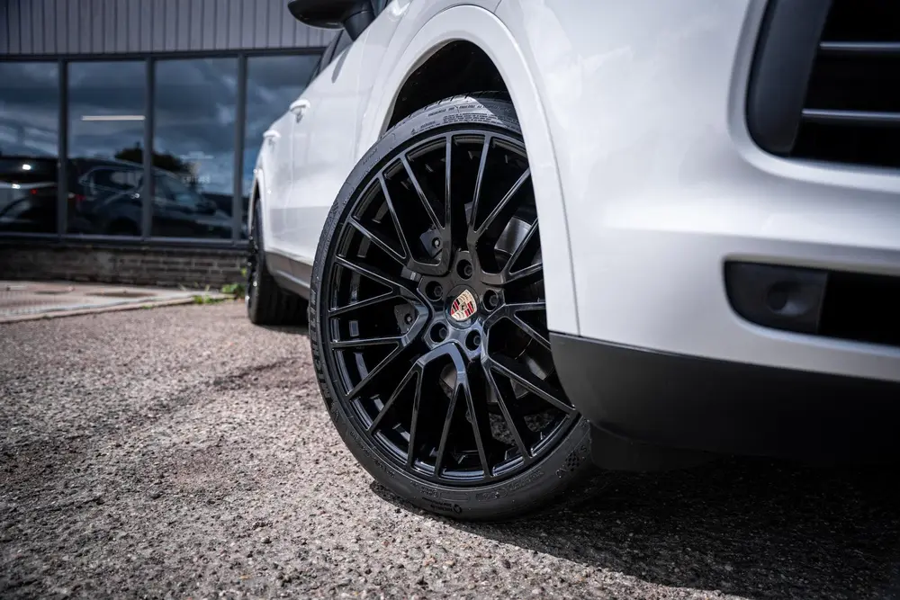 Porsche Cayenne 3.0 V6 340pk Pano-dak|360|22''|Nappaleder| uit 2019, foto 8