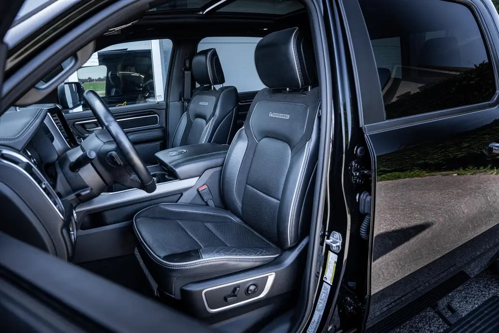 Dodge RAM 5.7L V8 4x4 Laramie I Pano-dak I H&K I Luc uit 2022, foto 4