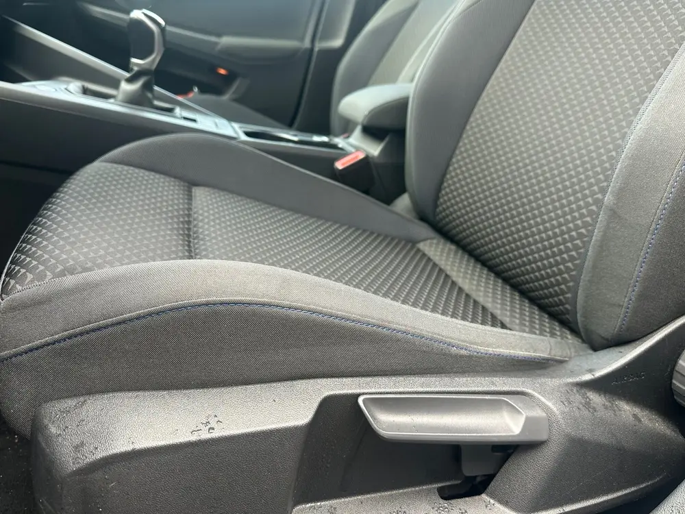 Volkswagen Golf 1.0 TSI Life Business Dealeronderh |Apple ca uit 2021, foto 10