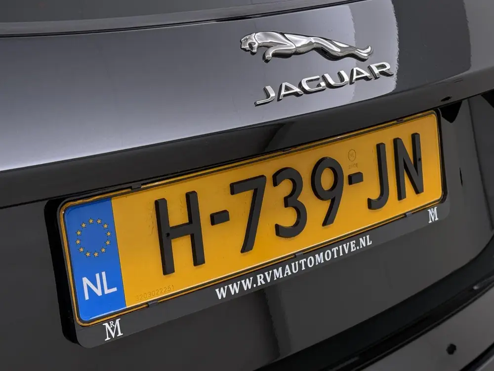 Jaguar E-Pace 2.0 P200 AWD R-Dynamic RIJKLAARPRIJS INCL 12 M uit 2020, foto 10