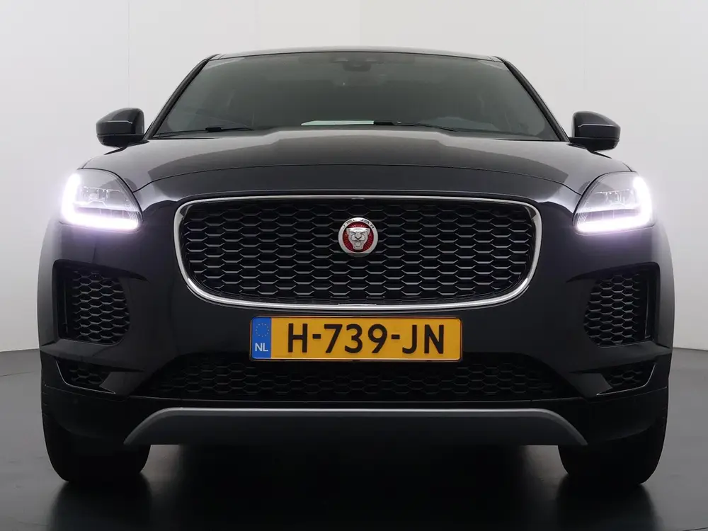 Jaguar E-Pace 2.0 P200 AWD R-Dynamic RIJKLAARPRIJS INCL 12 M uit 2020, foto 4