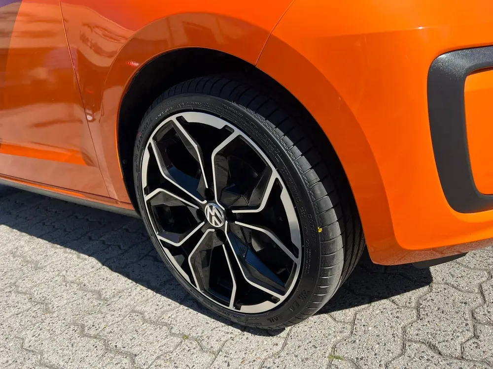 Volkswagen Up! 1.0 airco, sportvelgen, multistuur, elek rame uit 2020, foto 15