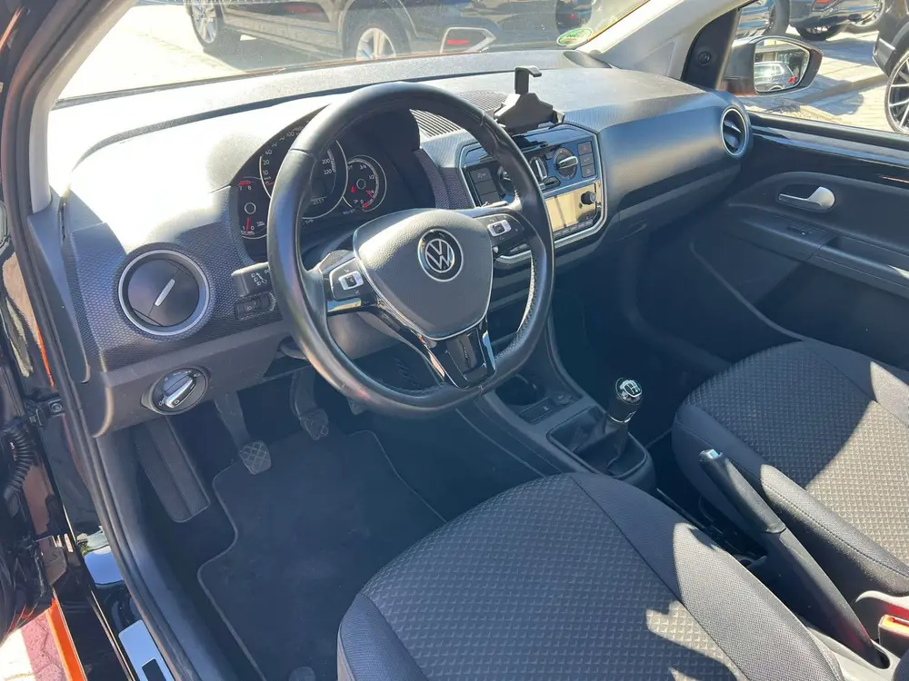 Volkswagen Up! 1.0 airco, sportvelgen, multistuur, elek rame uit 2020, foto 4
