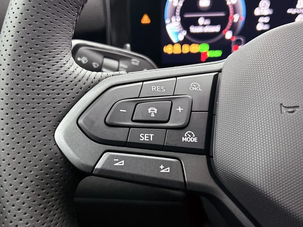 Volkswagen T-Roc 1.5 eTsi R-Line First Edition 150 PK| Origi uit 2026, foto 6
