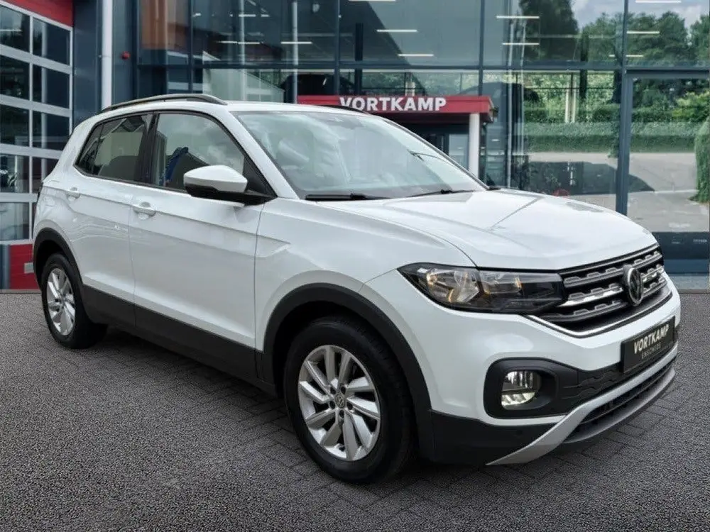 Volkswagen T-CROSS 1.0 TSI LIFE 95PK ACC/STOELVERW/PDC uit 2020, foto 3