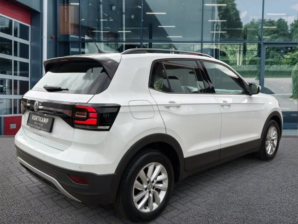 Volkswagen T-CROSS 1.0 TSI LIFE 95PK ACC/STOELVERW/PDC uit 2020, foto 5