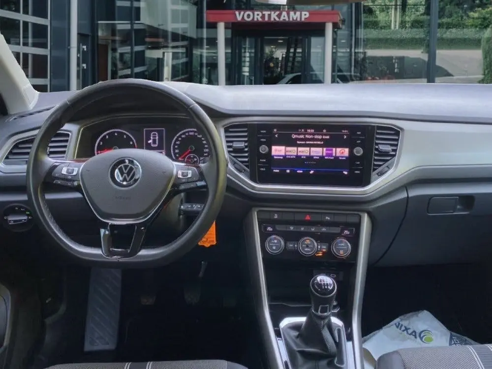 Volkswagen T-ROC 1.0 TSI STYLE BUSINESS CAMERA/ACC/CLIMA/DAB uit 2021, foto 14