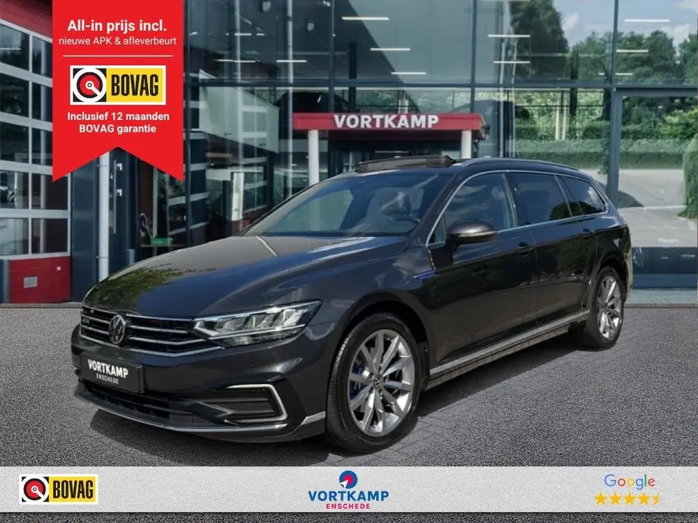 Volkswagen PASSAT 1.4 TSI GTE DSG BUSINESS TREKHAAK/LEDER/CA uit 2021
