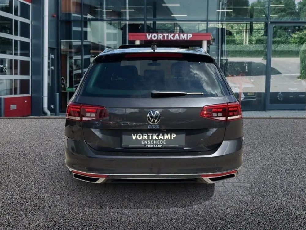 Volkswagen PASSAT 1.4 TSI GTE DSG BUSINESS TREKHAAK/LEDER/CA uit 2021, foto 6