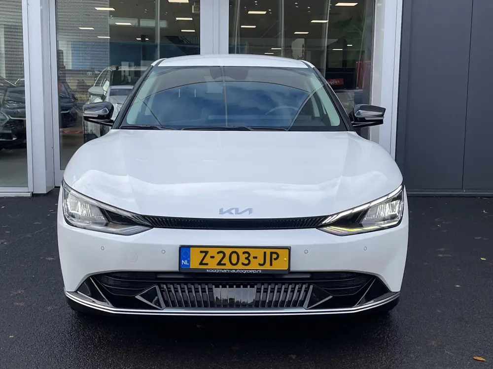 Kia EV6 Plus 77.4 kWh uit 2024, foto 2