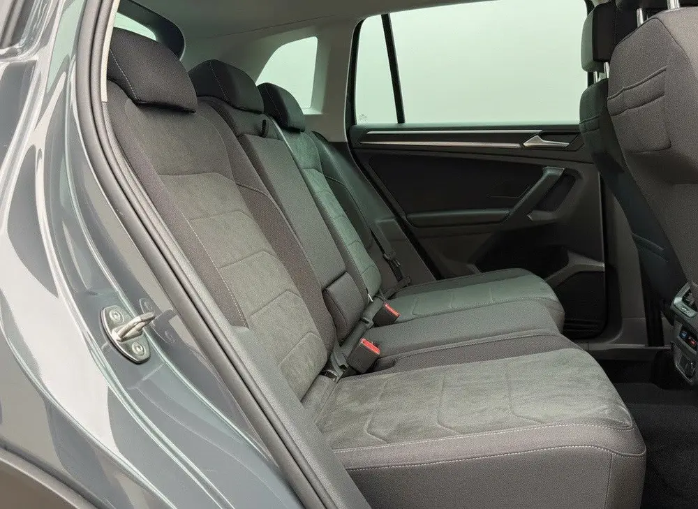 Volkswagen Tiguan 1.5 TSI Elegance uit 2021, foto 12
