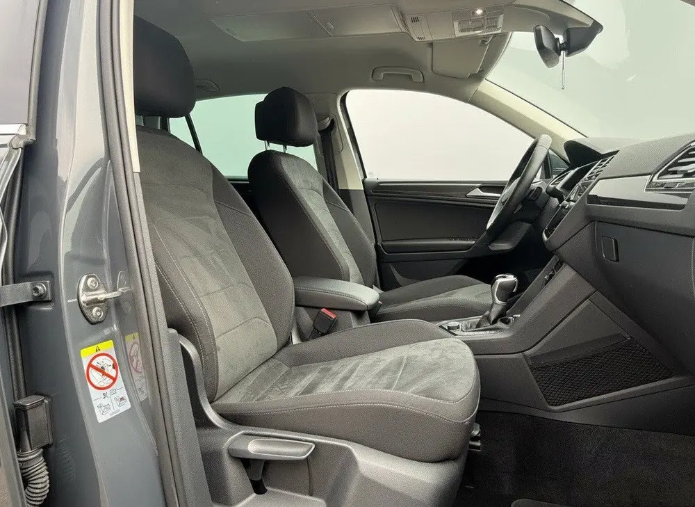 Volkswagen Tiguan 1.5 TSI Elegance uit 2021, foto 14