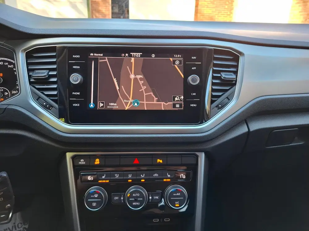 Volkswagen T-Roc 1.0 TSI Style Business metallic grijs. o.a. uit 2021, foto 10
