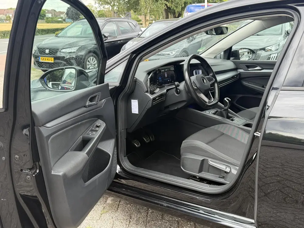 Volkswagen Golf 1.5 TSI 150 PK! | ACTIVE | NAVI | KLIMA | CR uit 2022, foto 17