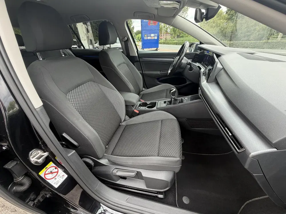 Volkswagen Golf 1.5 TSI 150 PK! | ACTIVE | NAVI | KLIMA | CR uit 2022, foto 20