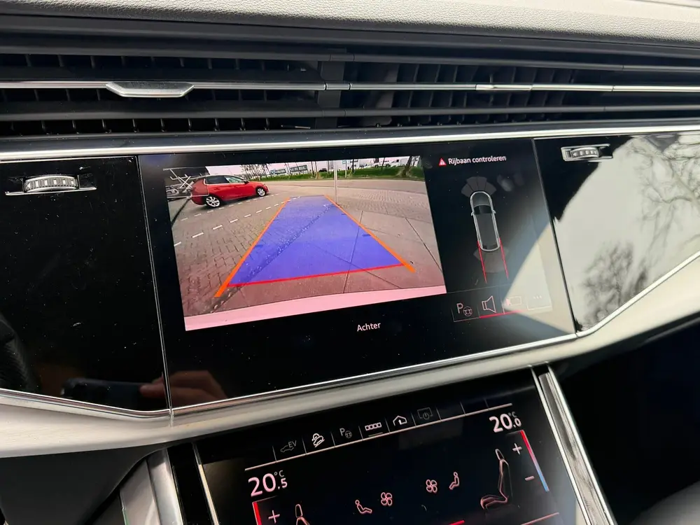Audi Q8 60 TFSI e quattro Competition ACC uit 2021, foto 12