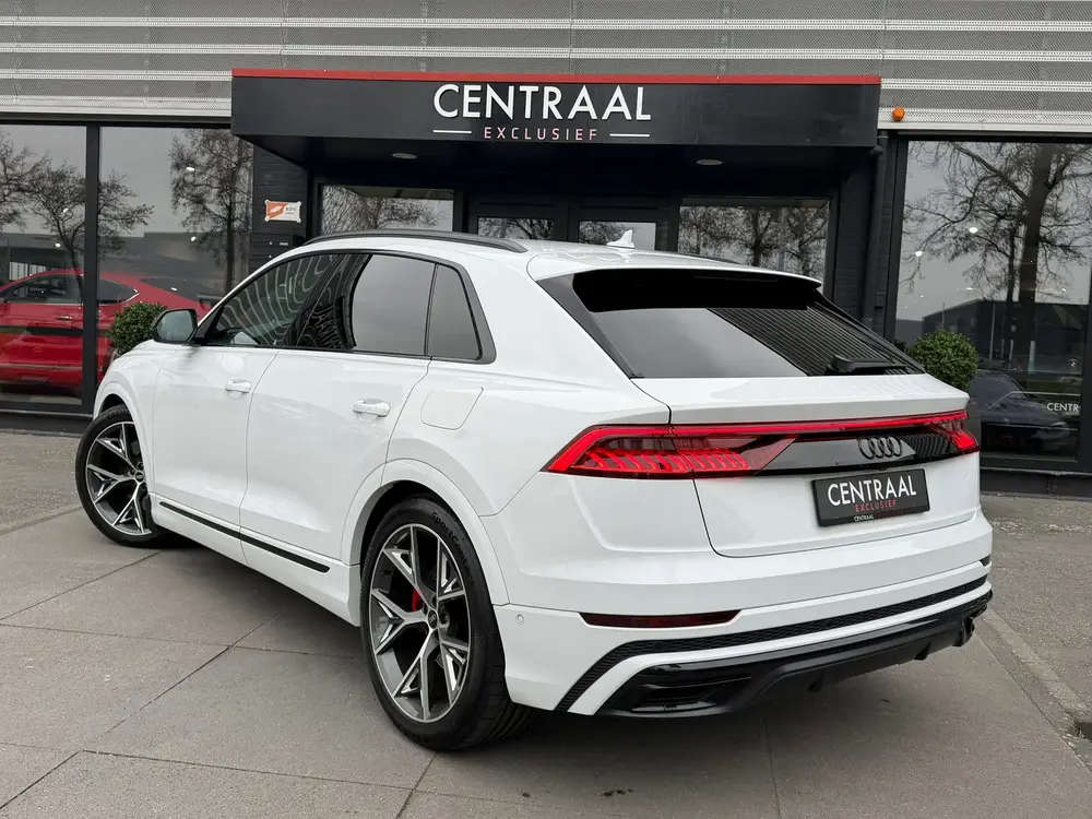 Audi Q8 60 TFSI e quattro Competition ACC uit 2021, foto 4