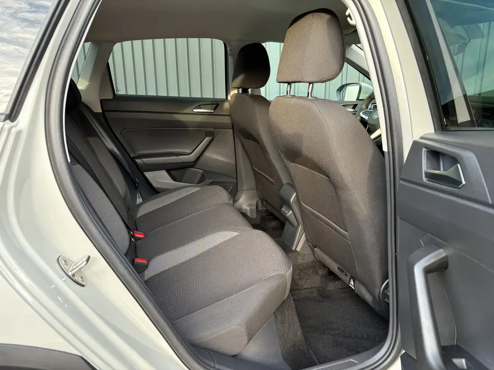 Volkswagen Taigo 1.0 TSI Life Edition | Camera | Keyless | A uit 2025, foto 18