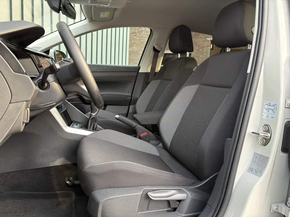 Volkswagen Taigo 1.0 TSI Life Edition | Camera | Keyless | A uit 2025, foto 6