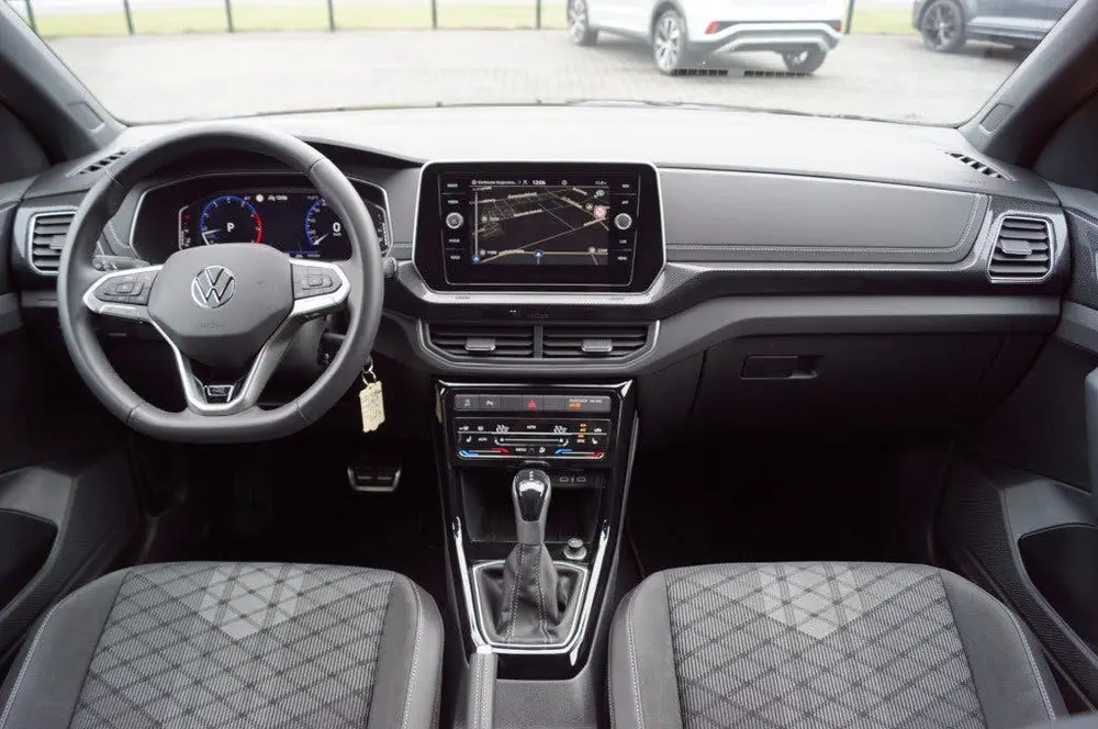 Volkswagen T-Cross 1.5 TSI DSG R-Line 150 pk / Navi/ Camera uit 2024, foto 4