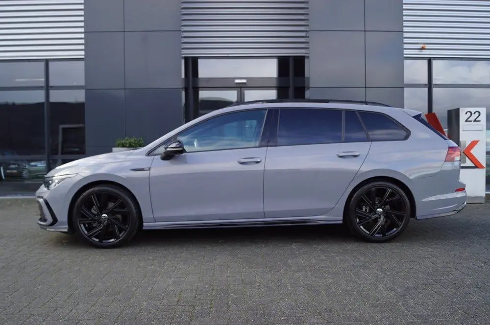 Volkswagen Golf Variant 1.5 eTSI DSG R-Line 150pk /Panodak / uit 2024, foto 5