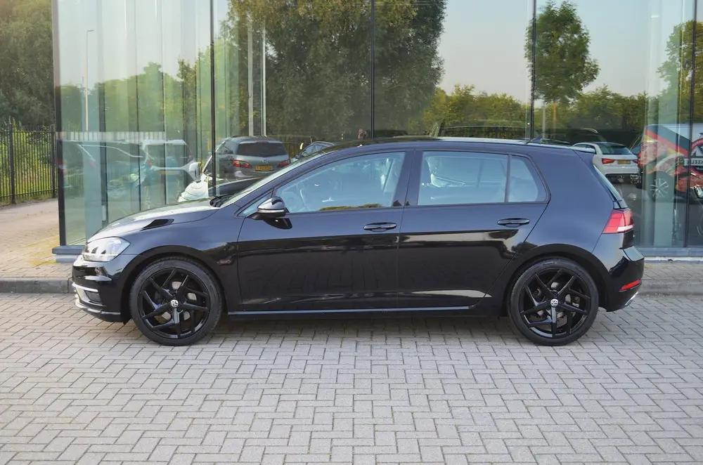 Volkswagen Golf 1.5 TSI Highline | Carplay | Automaat | Crui uit 2019, foto 2
