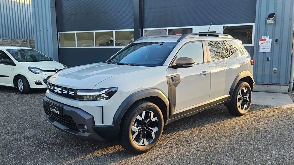 Dacia Duster 1.2 Tce 4x2 Prestige uit 2025, foto 2
