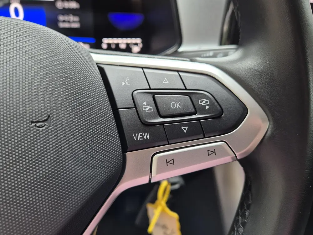 Volkswagen T-Roc 1.0 TSI Life | Navigatie | Digitaal Dashboard | Adapt. Cruise Control T-Roc 1.0 TSI Life | Navigatie | Digitaal dashboa uit 2023, foto 20