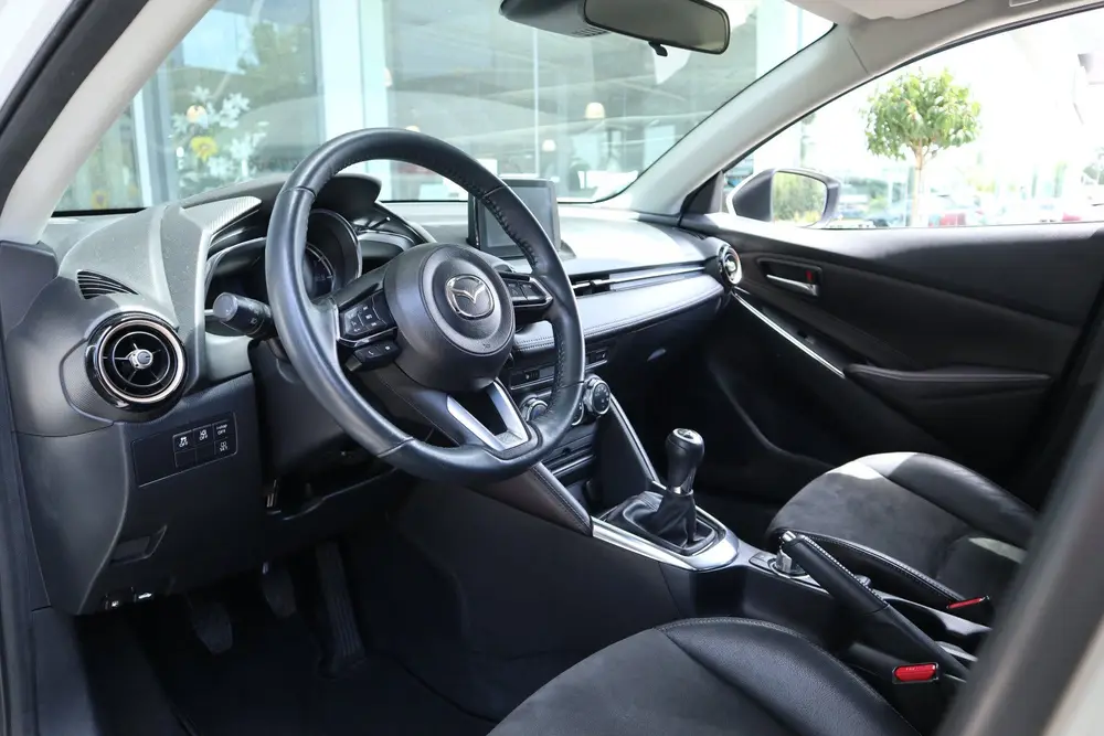 Mazda 2 1.5 Skyactiv-G GT-M Black Suede Camera / Navi / Clim uit 2019, foto 17