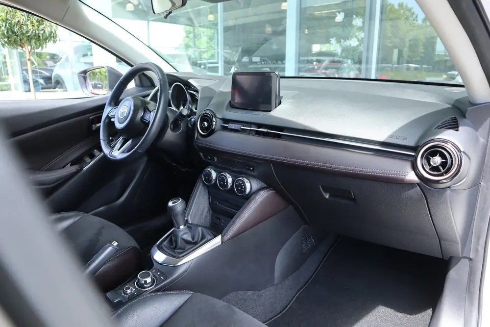 Mazda 2 1.5 Skyactiv-G GT-M Black Suede Camera / Navi / Clim uit 2019, foto 18