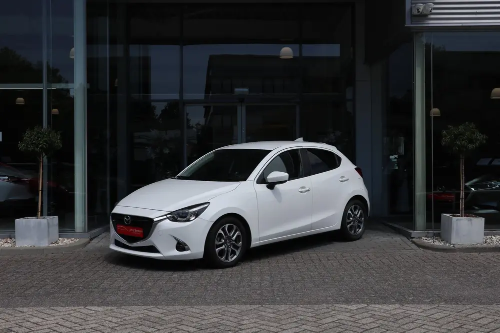Mazda 2 1.5 Skyactiv-G GT-M Black Suede Camera / Navi / Clim uit 2019, foto 2