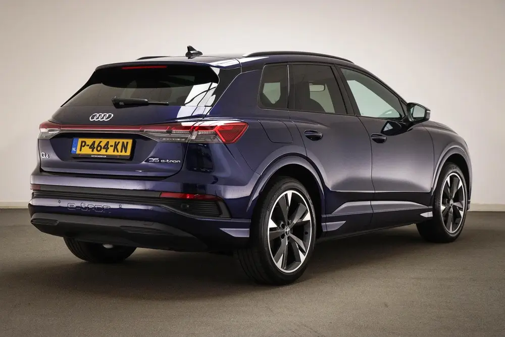 Audi Q4 e-tron 35 Advanced edition 55 kWh uit 2022, foto 2