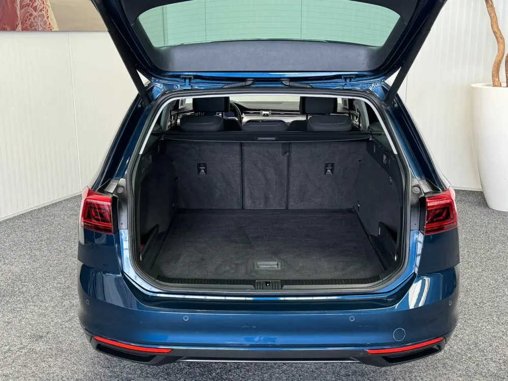 VOLKSWAGEN PASSAT VARIANT 1.5 TSI COMFORTLINE NAVIGATIE ADAP uit 2020, foto 20
