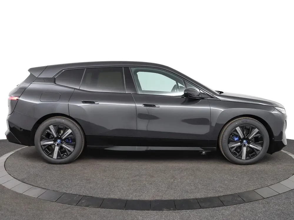 BMW iX xDrive40 uit 2026, foto 6