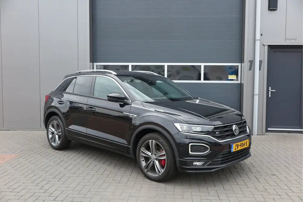 Volkswagen T-Roc 1.5 TSI 150pk DSG Sport Business R-Line , P uit 2019, foto 2