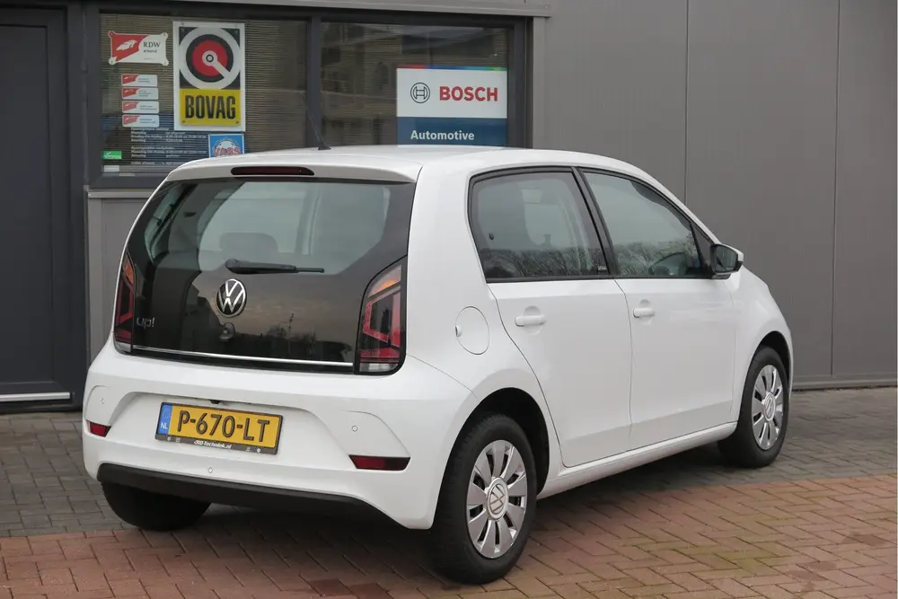 Volkswagen Up! 1.0 49kw 66pk Active, Cruisecontrol , Stoelve uit 2021, foto 13