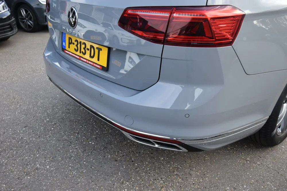 Volkswagen Passat Variant 1.5 TSI R-Line Business + , VIRTUA uit 2022, foto 16