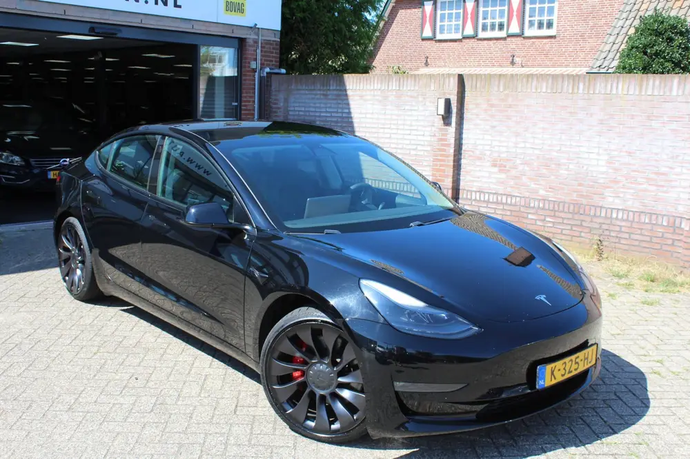 Tesla Model 3 Performance AWD 75 kWh SOH 90% WARMTEPOMP uit 2020, foto 3
