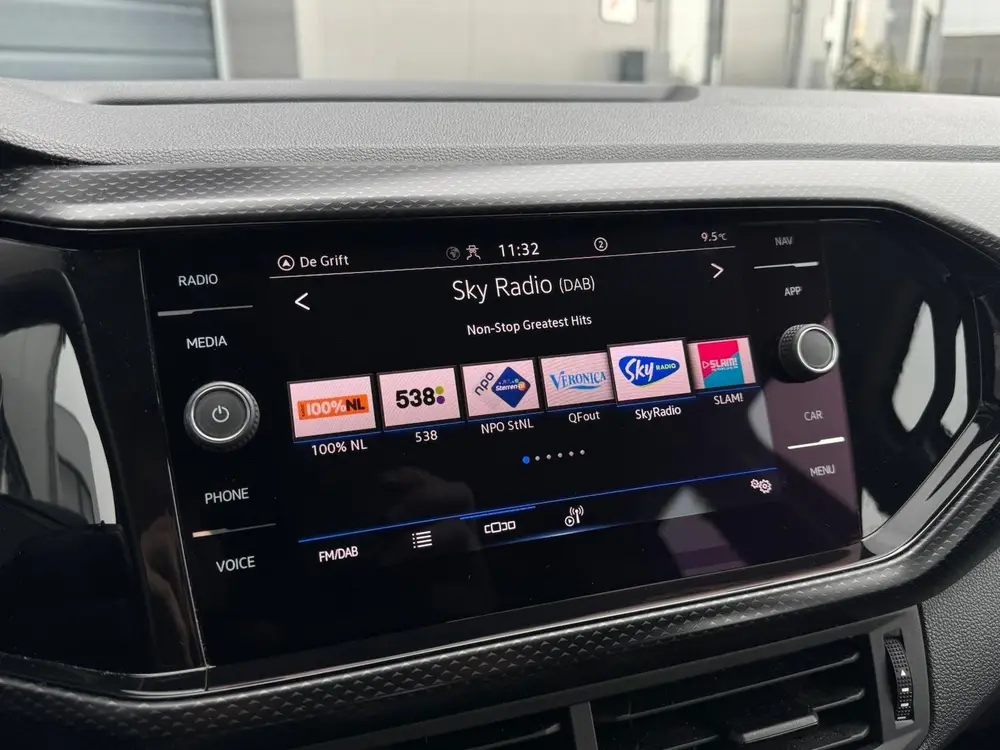 Volkswagen T-Cross 1.0 TSI Life | Digital Cockpit | LED | Ca uit 2023, foto 15