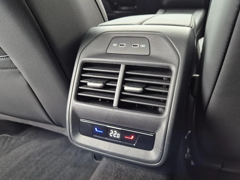 Volkswagen Passat Variant Passat Variant 1.5 eTSI Business | BTW | Virtual uit 2025, foto 13