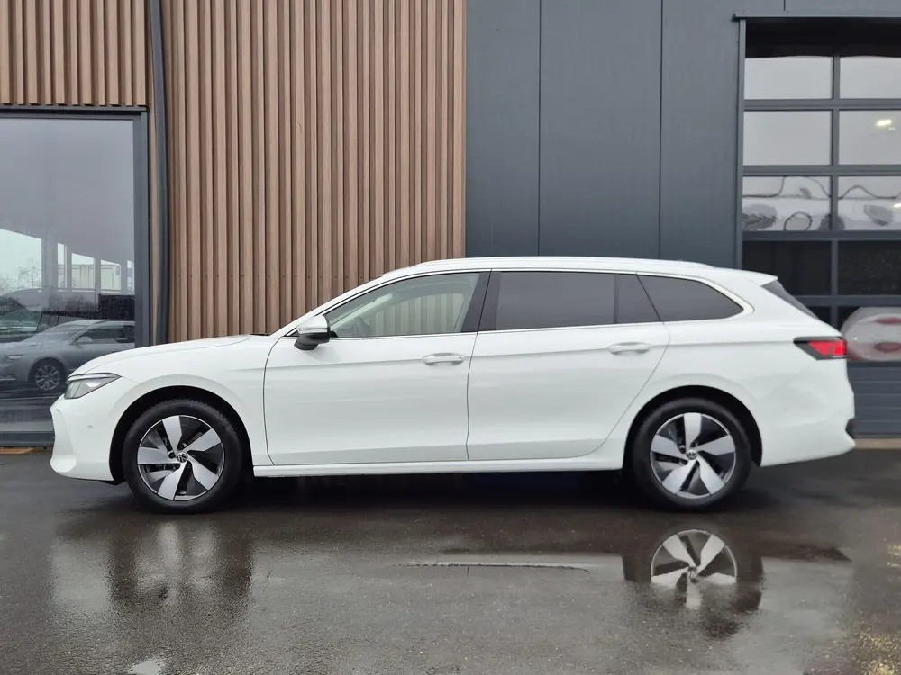 Volkswagen Passat Variant Passat Variant 1.5 eTSI Business | BTW | Virtual uit 2025, foto 4