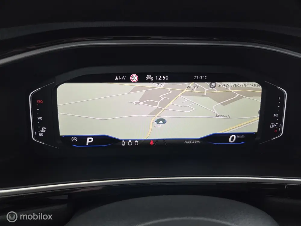 Volkswagen T-Roc 1.5 TSI Automaat R-Line nwmodel|led|nav|bli uit 2022, foto 13