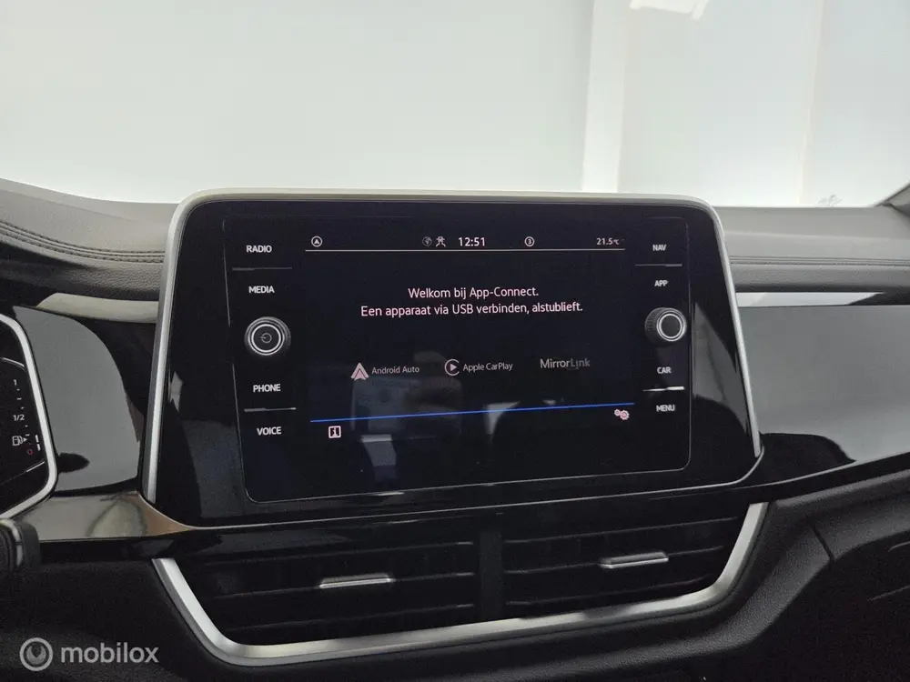 Volkswagen T-Roc 1.5 TSI Automaat R-Line nwmodel|led|nav|bli uit 2022, foto 17