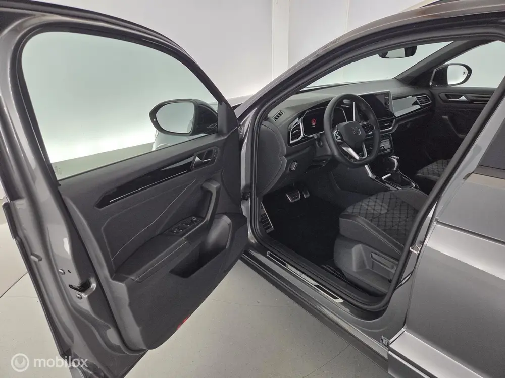 Volkswagen T-Roc 1.5 TSI Automaat R-Line nwmodel|led|nav|bli uit 2022, foto 8