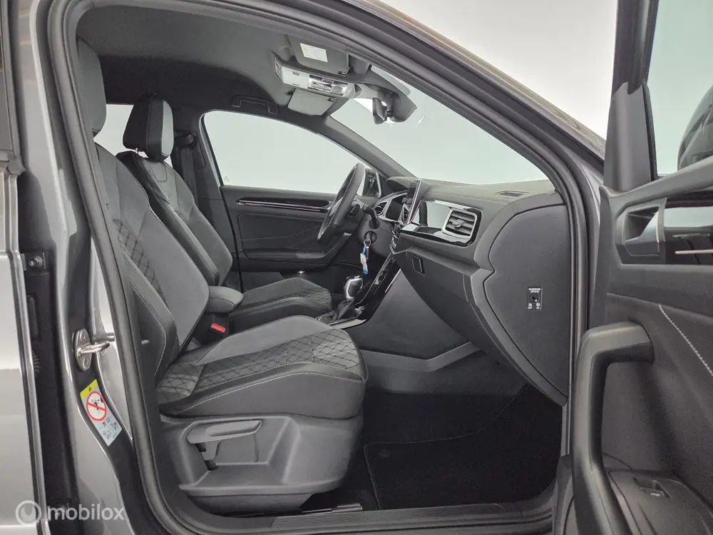 Volkswagen T-Roc 1.5 TSI Automaat R-Line nwmodel|led|nav|bli uit 2022, foto 9