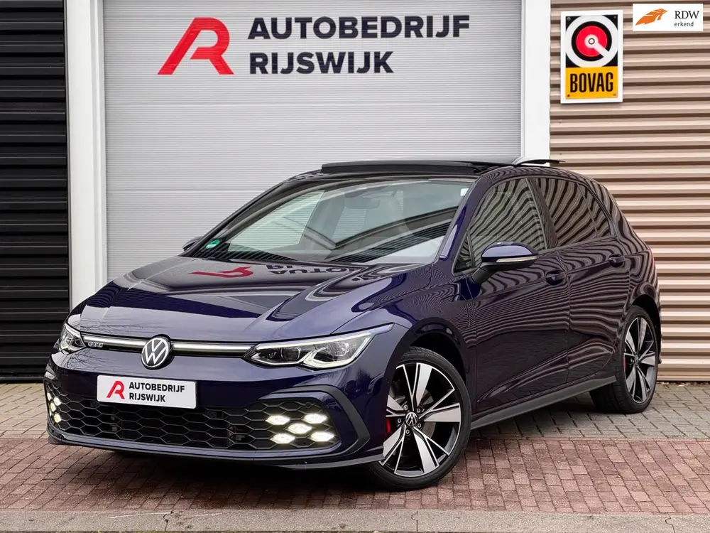 Volkswagen Golf 1.4 eHybrid GTE Leer/Pano/Matrix/HuD/Blindsp uit 2021