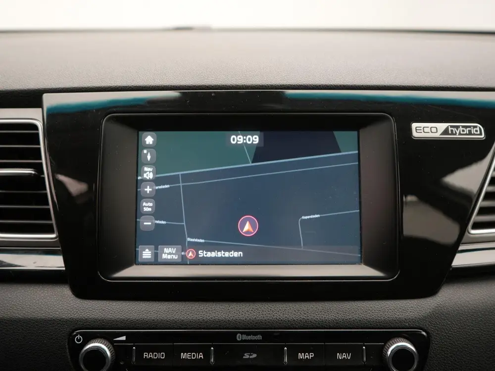 Kia Niro 1.6 GDi Hybrid DynamicLine | Trekhaak | 4-season ba uit 2019, foto 16