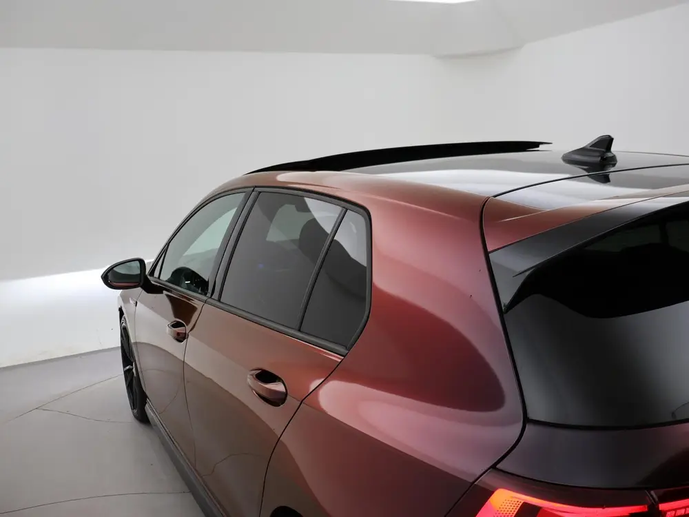 Volkswagen Golf 8 2.0 TSI GTI CLUBSPORT 300 PK MILLTEK | PAN uit 2021, foto 14