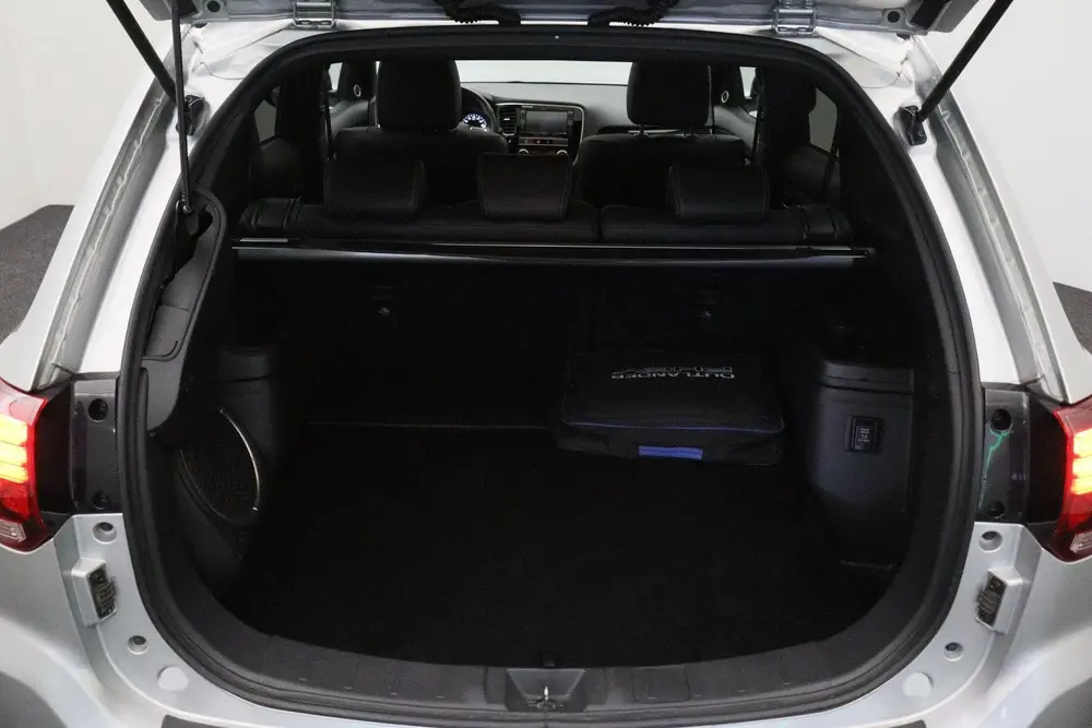 Mitsubishi Outlander 2.4 PHEV S-Edition 4WD 2019 | Navigatie uit 2019, foto 15