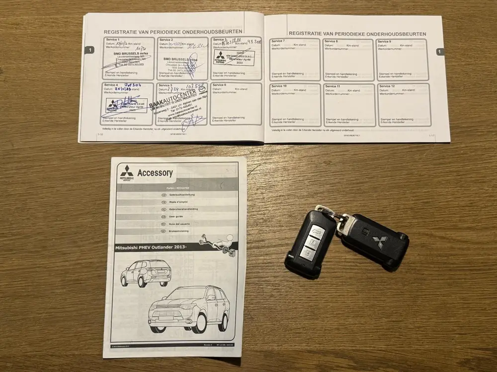 Mitsubishi Outlander 2.4 PHEV S-Edition 4WD 2019 | Navigatie uit 2019, foto 3